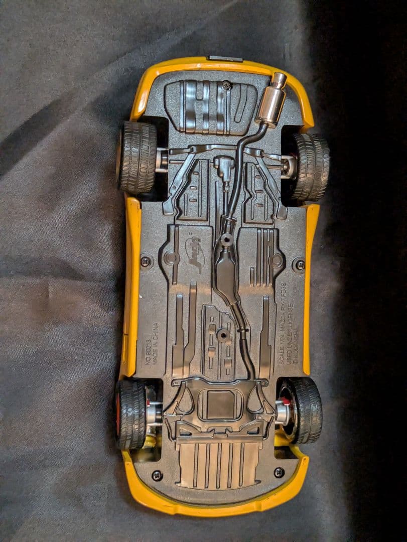 Jada Toys 1/24 マツダ RX-7 FD3S 頭文字D