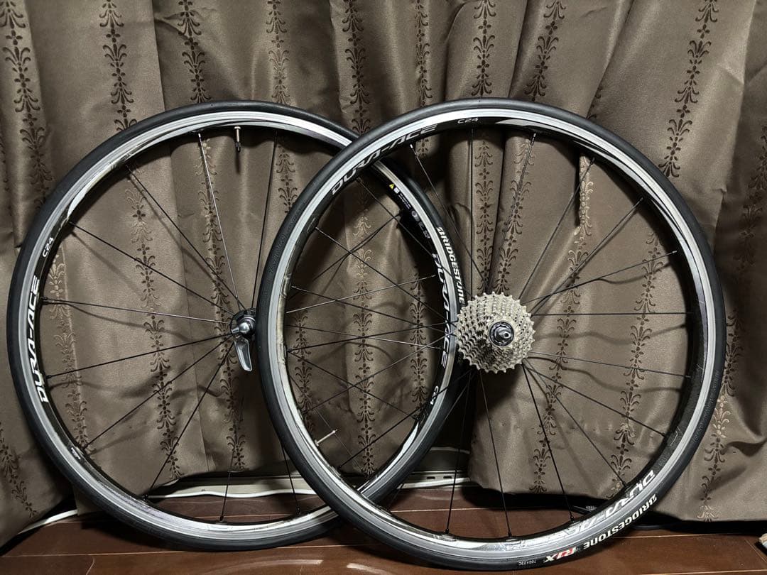 シマノ DURA-ACE WH-9000 C24 CL ホイール