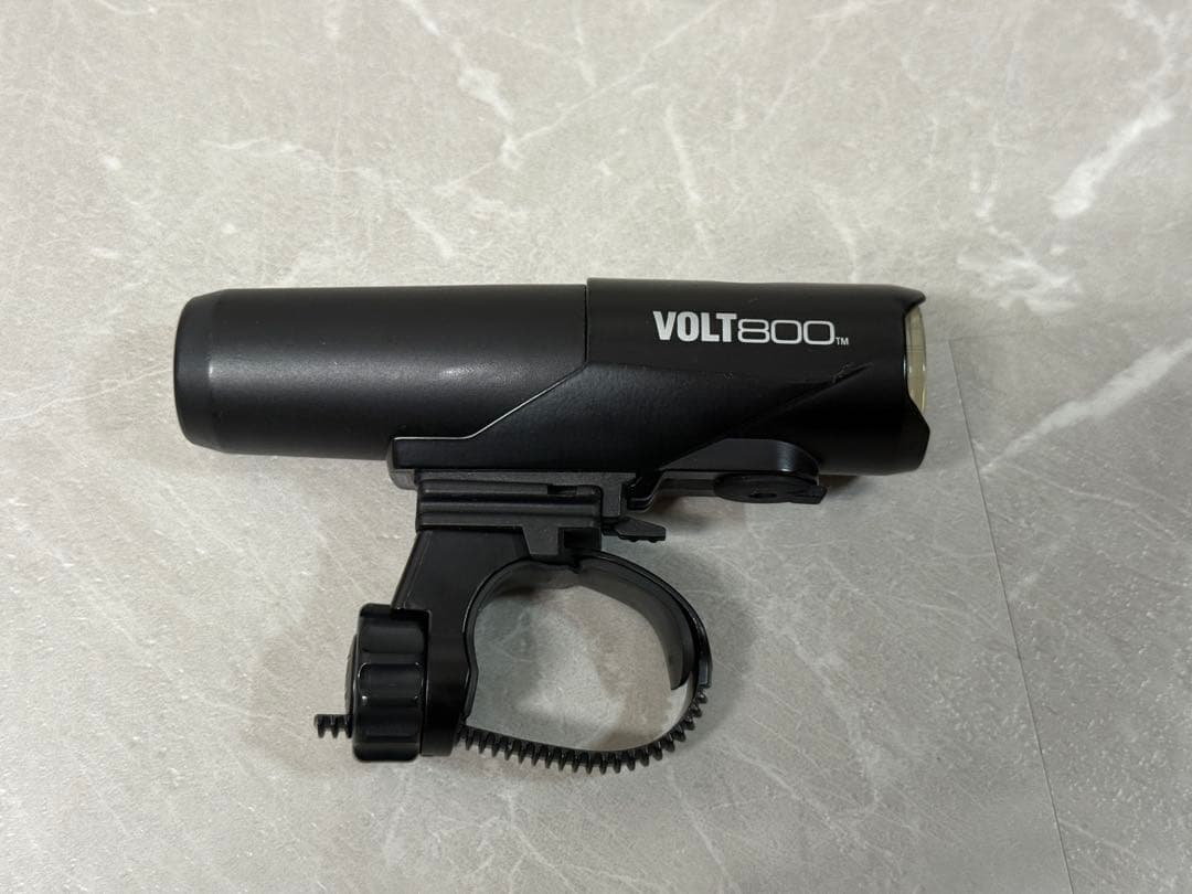 キャットアイ CATEYE VOLT800