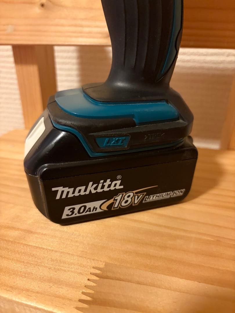 ゴ*ウ様 Makita マキタ ML801 充電式LEDワークライト