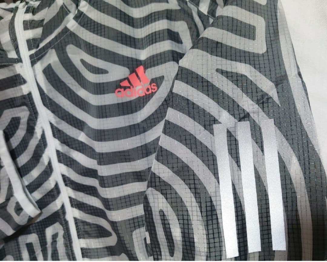 ★あまり着てない美品！★adidasナイロンパーカー★希少!大きめサイズ★ＸＸＬ
