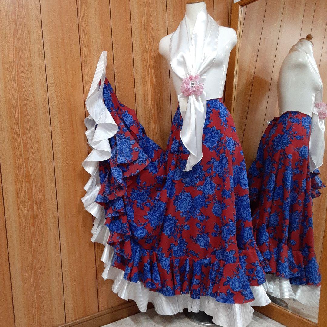フラメンコ衣装　☆ファルダのみ　赤地青バラ/白波サテン美しいファルダです！