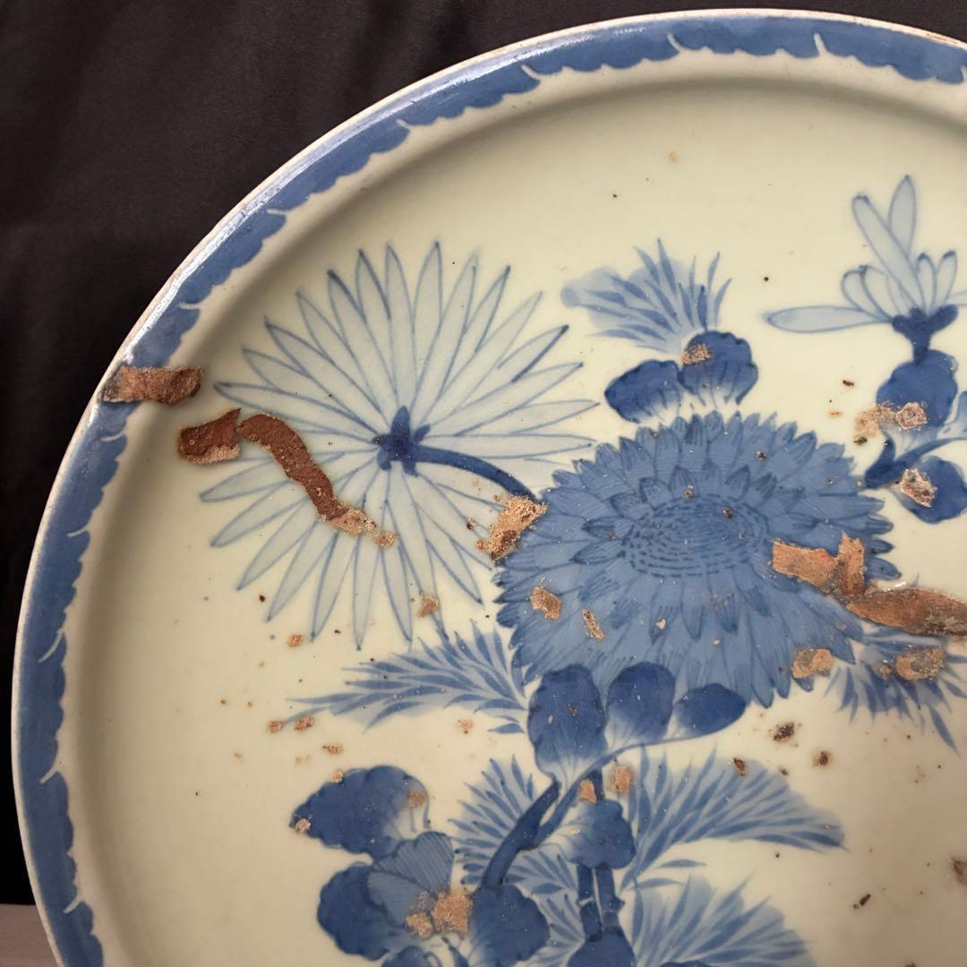 染付大皿　菊蝶文　大皿 飾皿 約31.5cm 時代物 骨董　尺皿