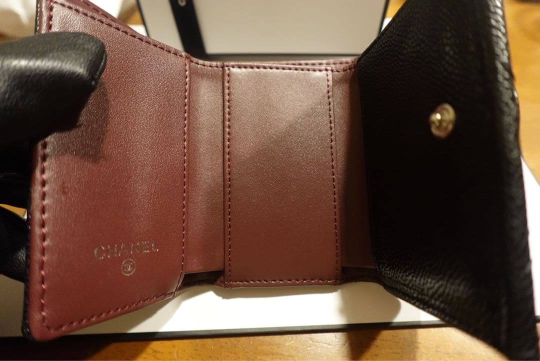 CHANEL ノベルティ 財布