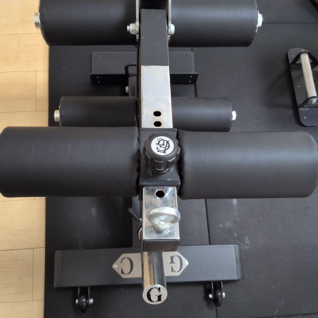 引き取り限定 GFC 自立式レッグストレングス