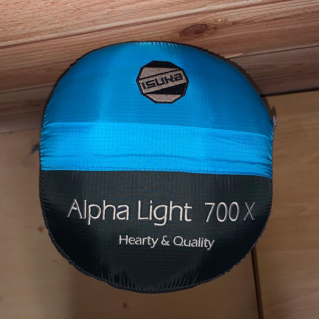 ISUKA Alpha Light 700 X シュラフ