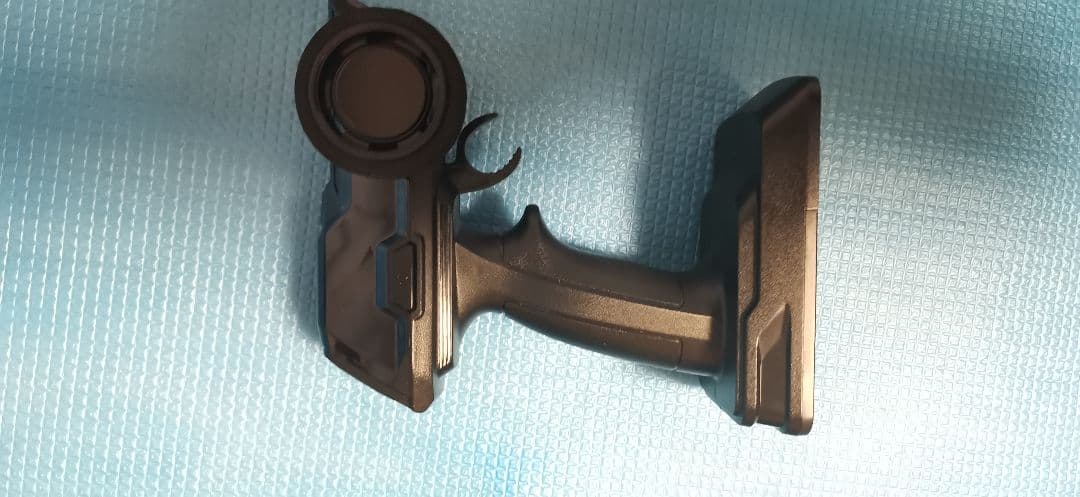 DEERC ラジコンカー　DE65