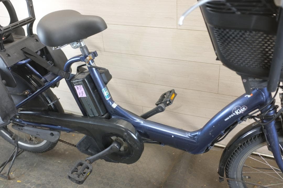 電動自転車ヤマハPAS　KISS　20インチ　3段8.7Ah（4点灯）充電器あり