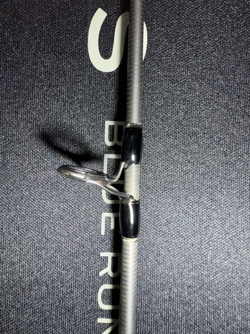 美品！　APIA GRANDAGE ATLAS BLUERUNNER 100HH
