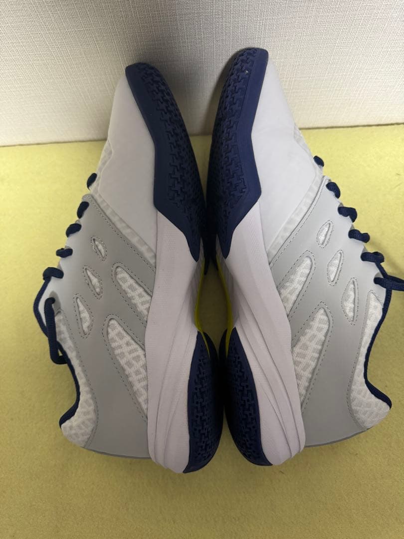 YONEX CASCADE ACCEL バドミントンシューズ　26cm