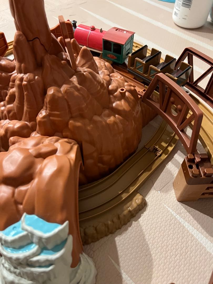 東京ディズニーリゾート】ビッグサンダー・マウンテン プラレール プレイセット