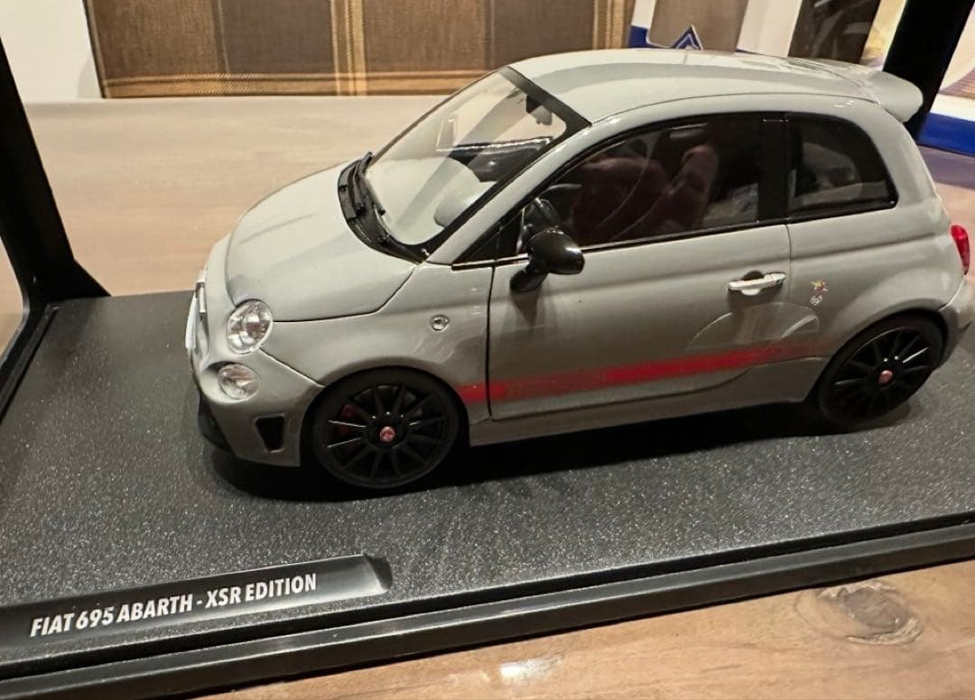 SOLIDOフィアットアバルトグレー1/18
