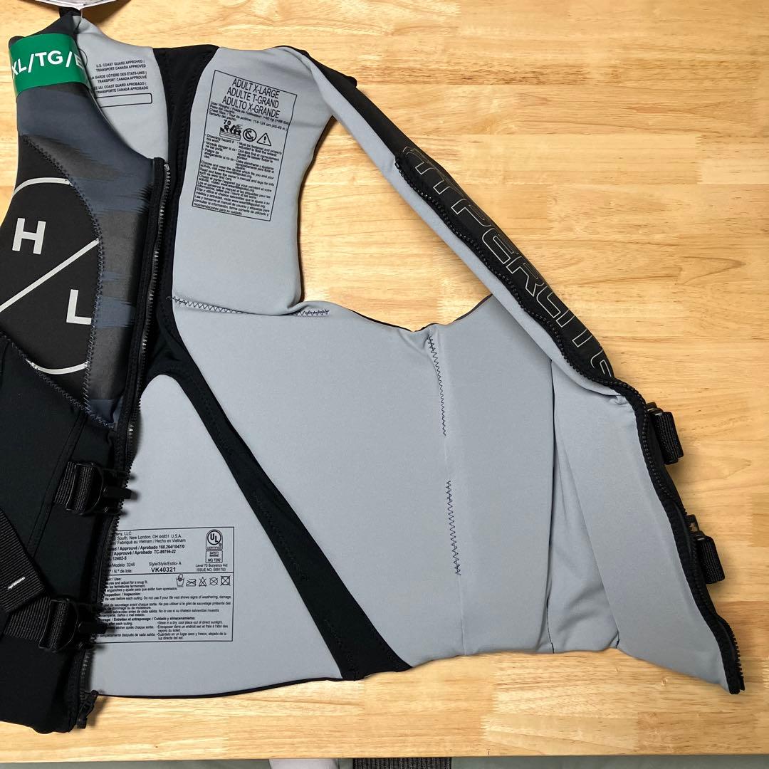 新品　HYPERLITE フローティングベスト2大人男性用　XLライフジャケット