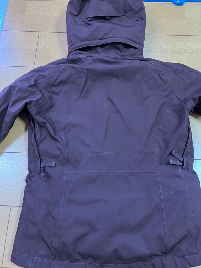 Patagonia フード付きスノーボードウェア　S