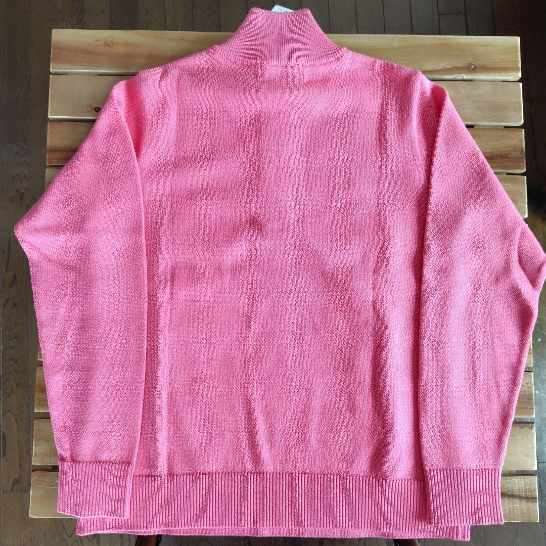定価32,000円＋税　Black & White ピンク ハイネックトップス