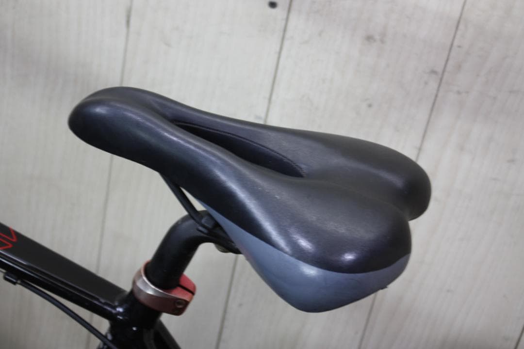 GIANT ESCAPE RX 700C アルミ 27速 560mm クロス　黒