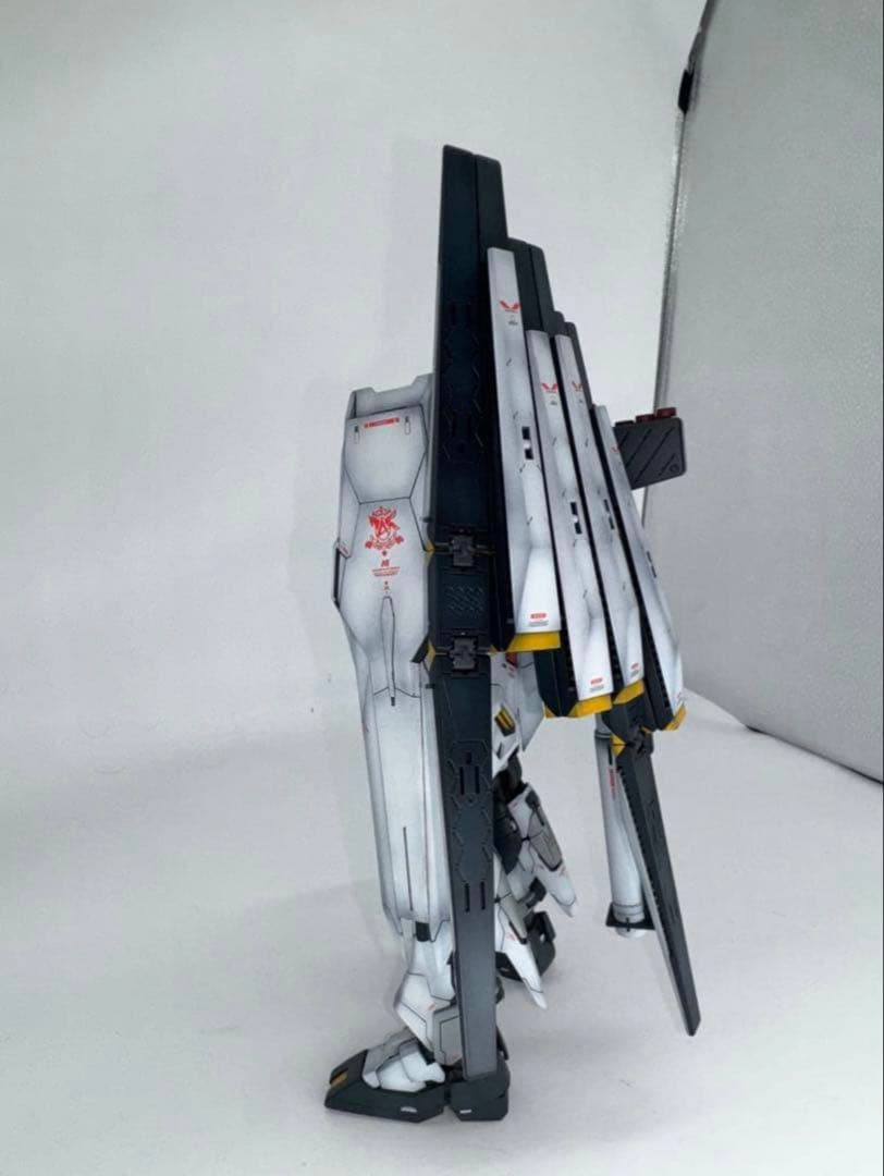 MG νガンダム　塗装済み