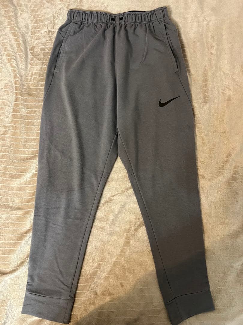 Nike DRI-FIT グレー ジャージ上下セット
