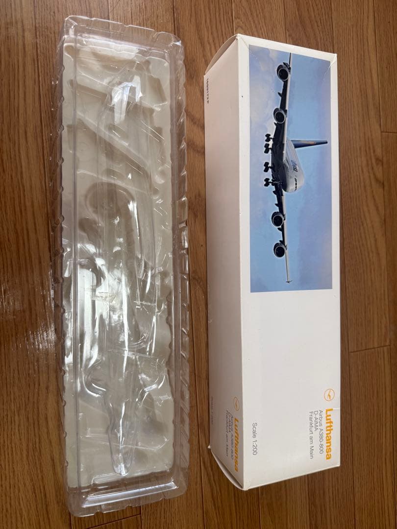 Lufthansa A380 模型