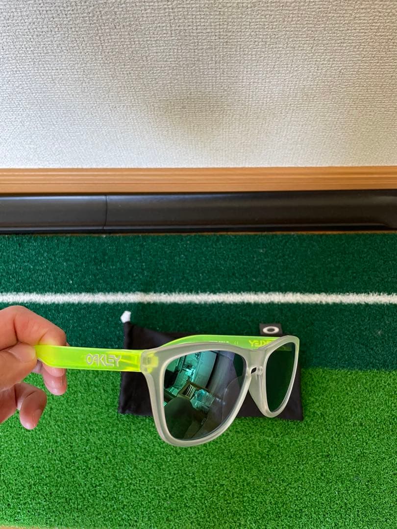 Oakley サングラス クリア/ネオンイエロー
