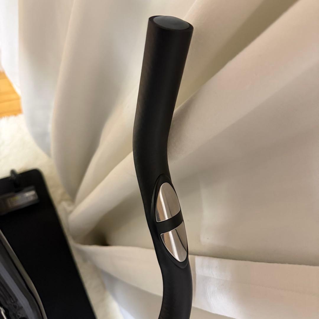 【美品】　FITBOX 第三世代　マット付き　スピンバイク　自宅トレーニング