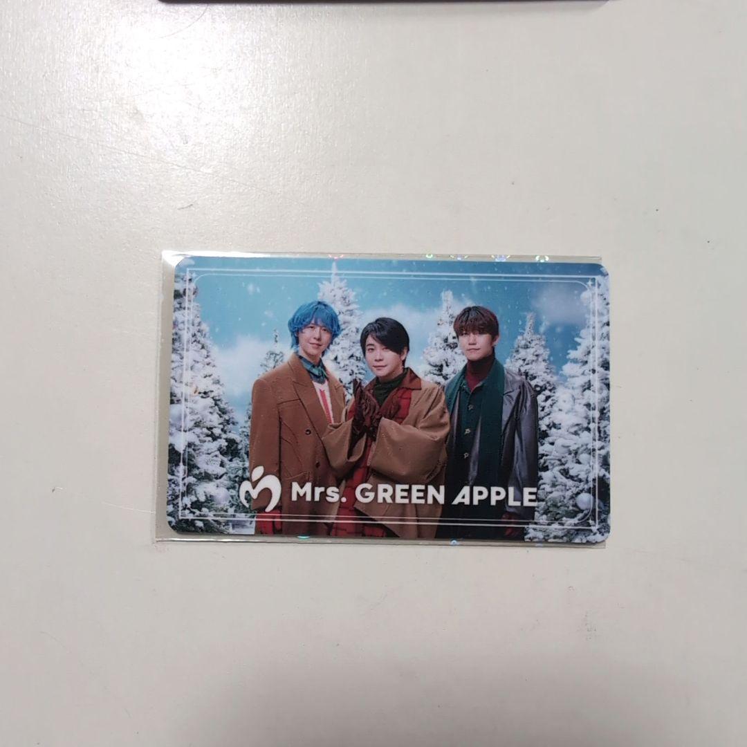 Mrs. GREEN APPLE ネックストラップ付きパスケース
