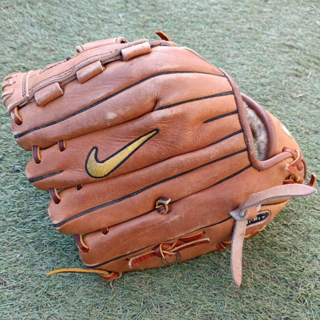 Nike 軟式グローブ ブラウン