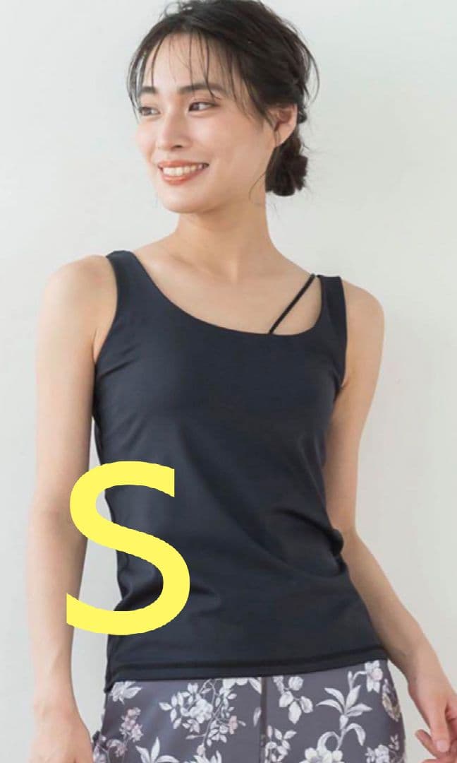 美品 SUKALA スカーラ　ツインクロス アシンメトリー タンクトップ 黒
