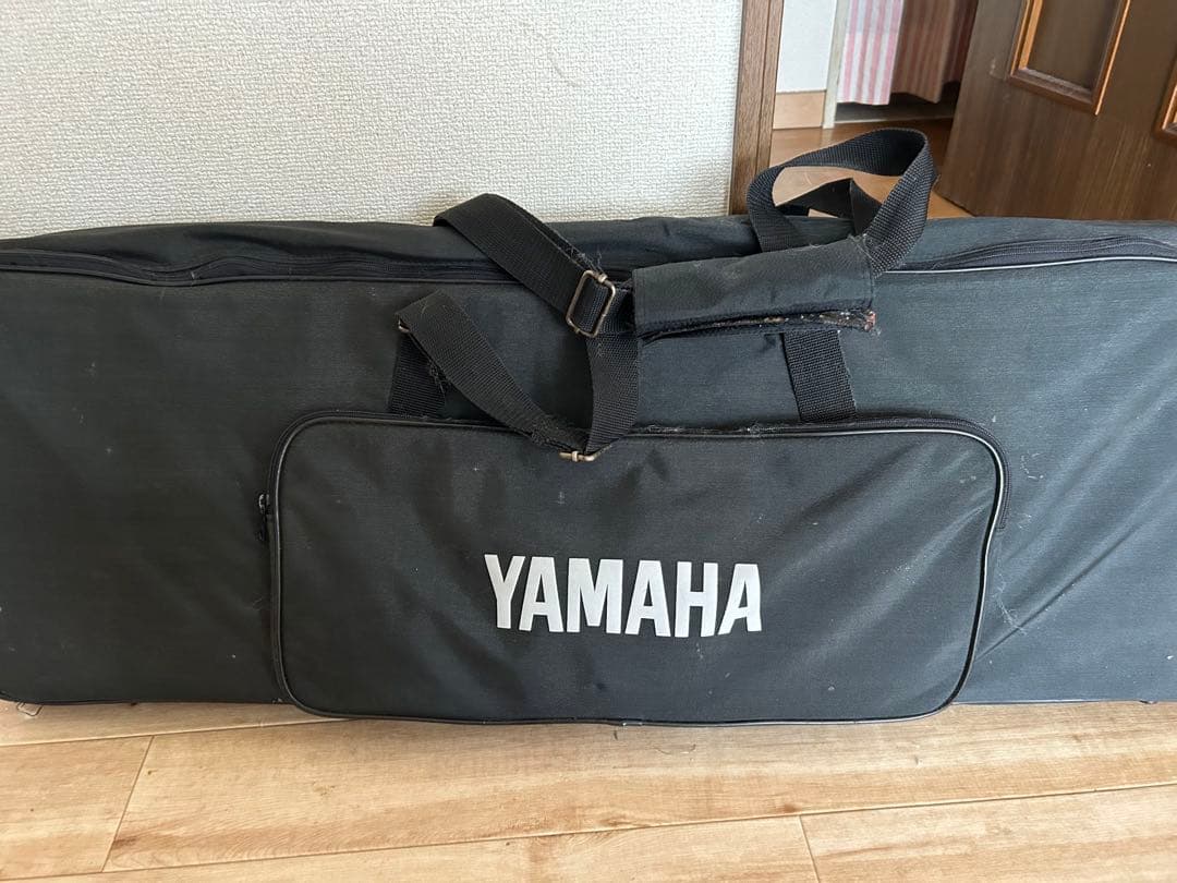 YAMAHA V50 シンセサイザー 61鍵 専用ケース付き