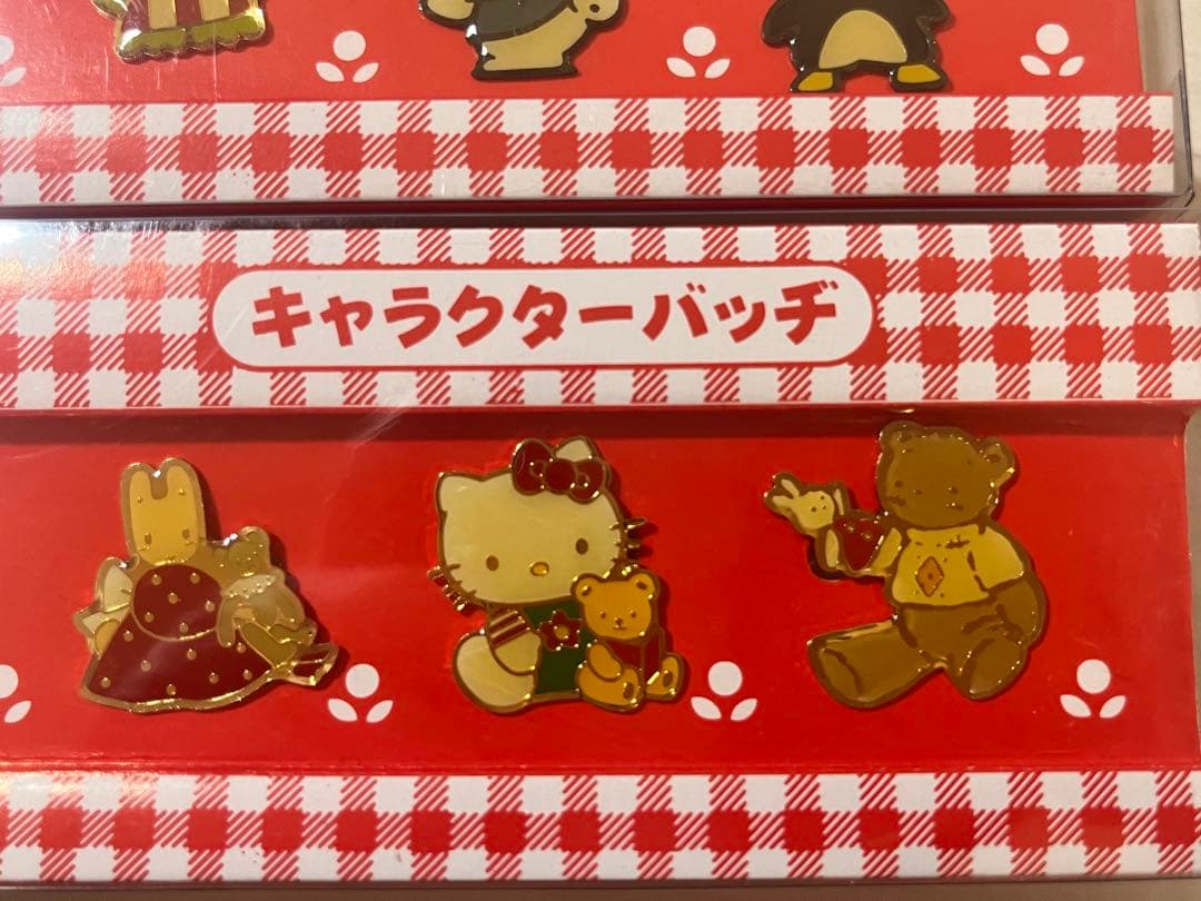 【2点セット】サンリオ 平成レトロ バッジ バッヂ