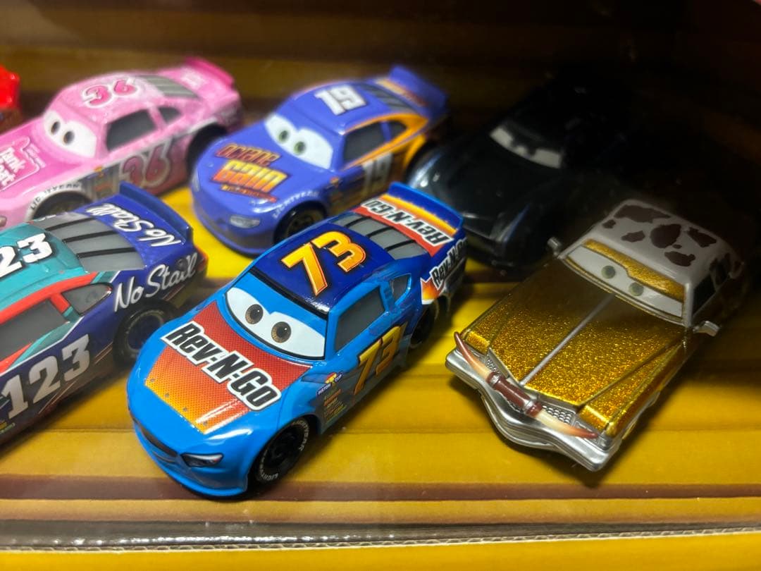 DESERT RACE 11-PACK カーズ　マテル