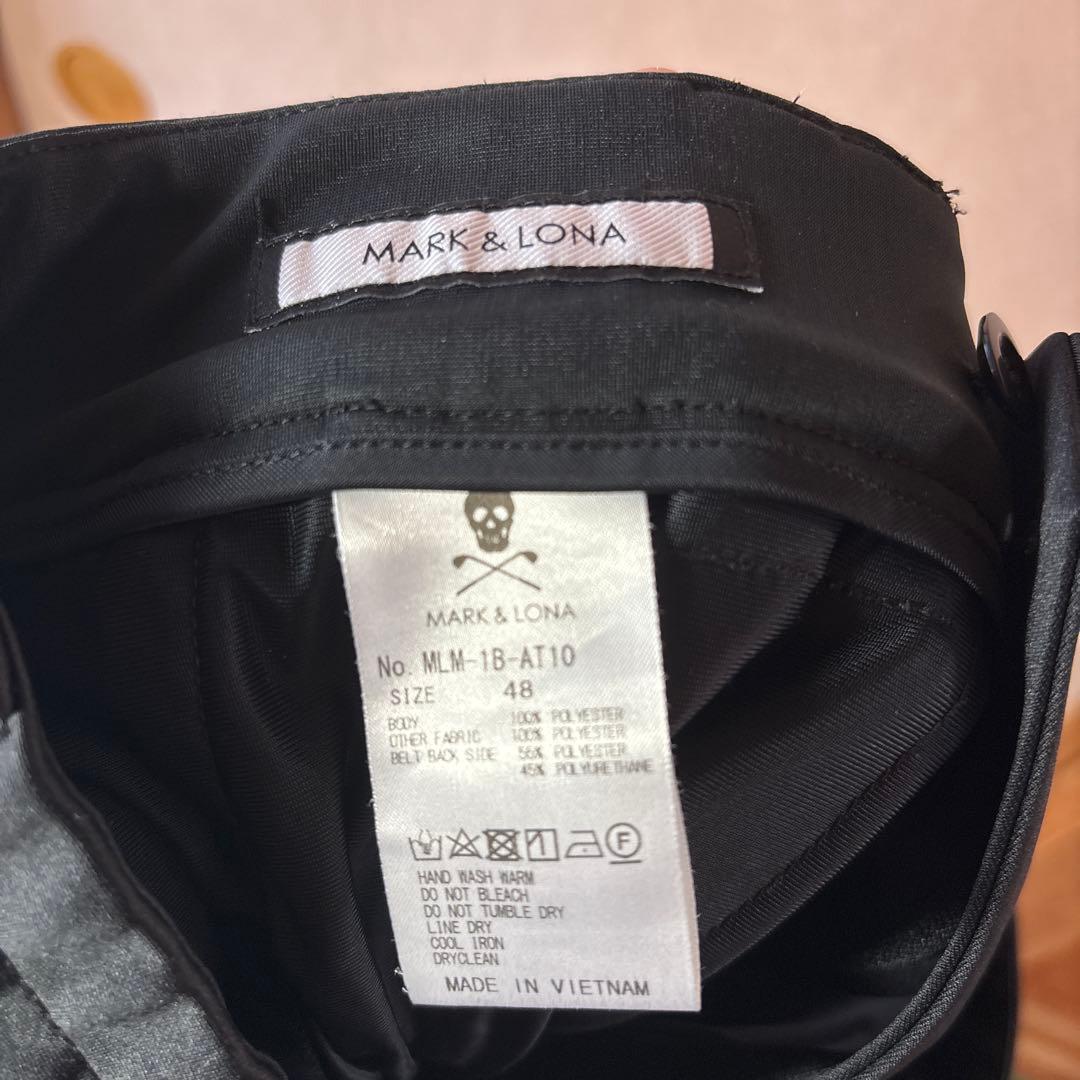 美品MARK & LONA（マークアンドロナ）ハーフパンツ　ブラック　サイズ48