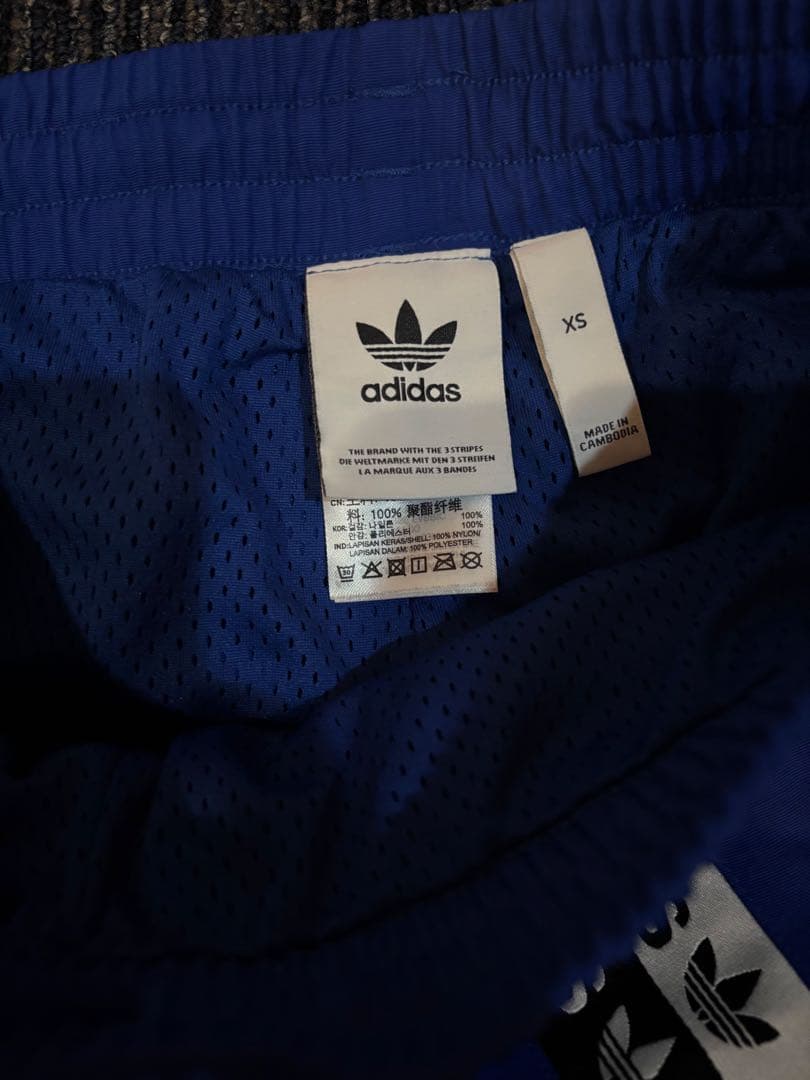 adidas オリジナル　R.Y.V ウーブントラックパンツ