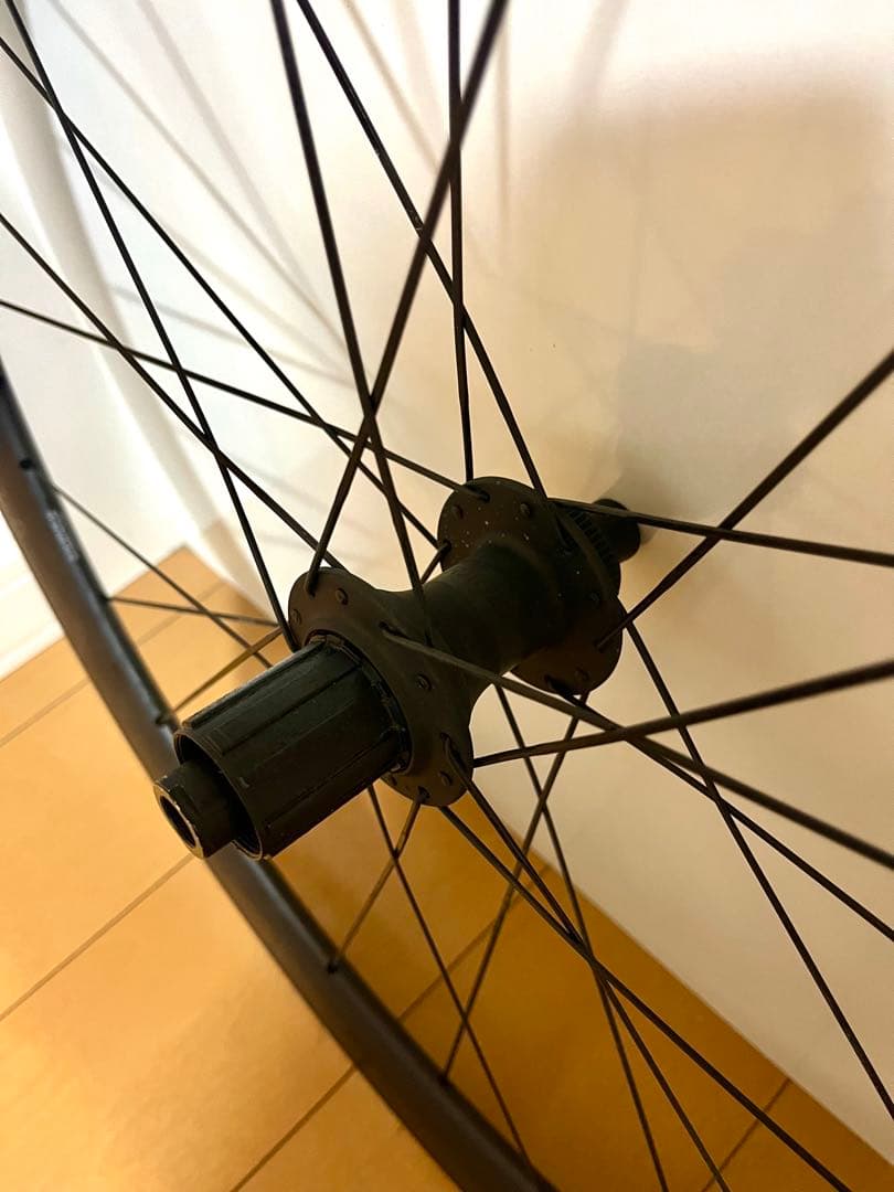 BONTRAGER AEOLUS COMP 5 DISC ホイール タイヤ付