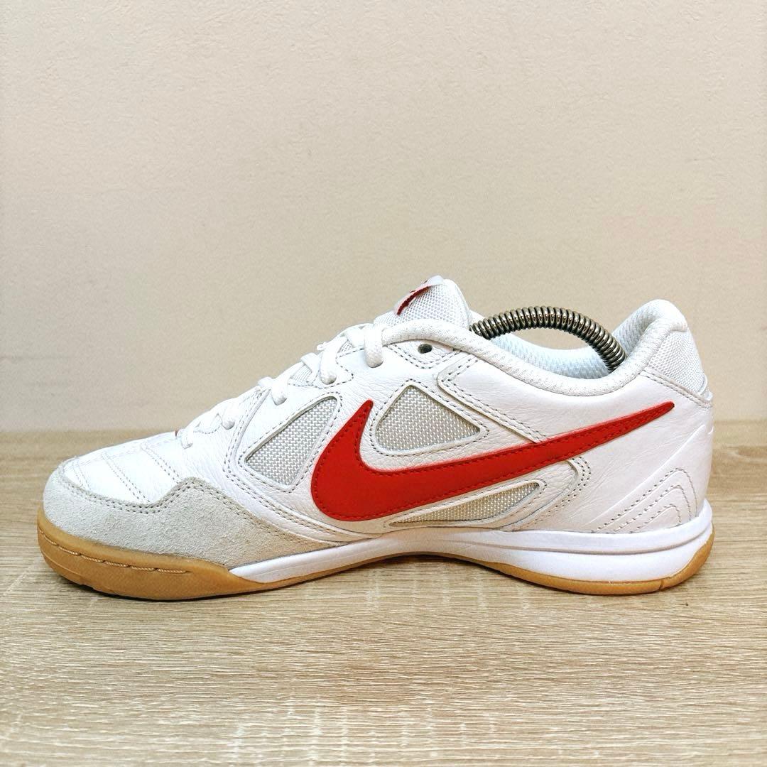Nike ナイキ　ガト　フットサルシューズ 25cm
