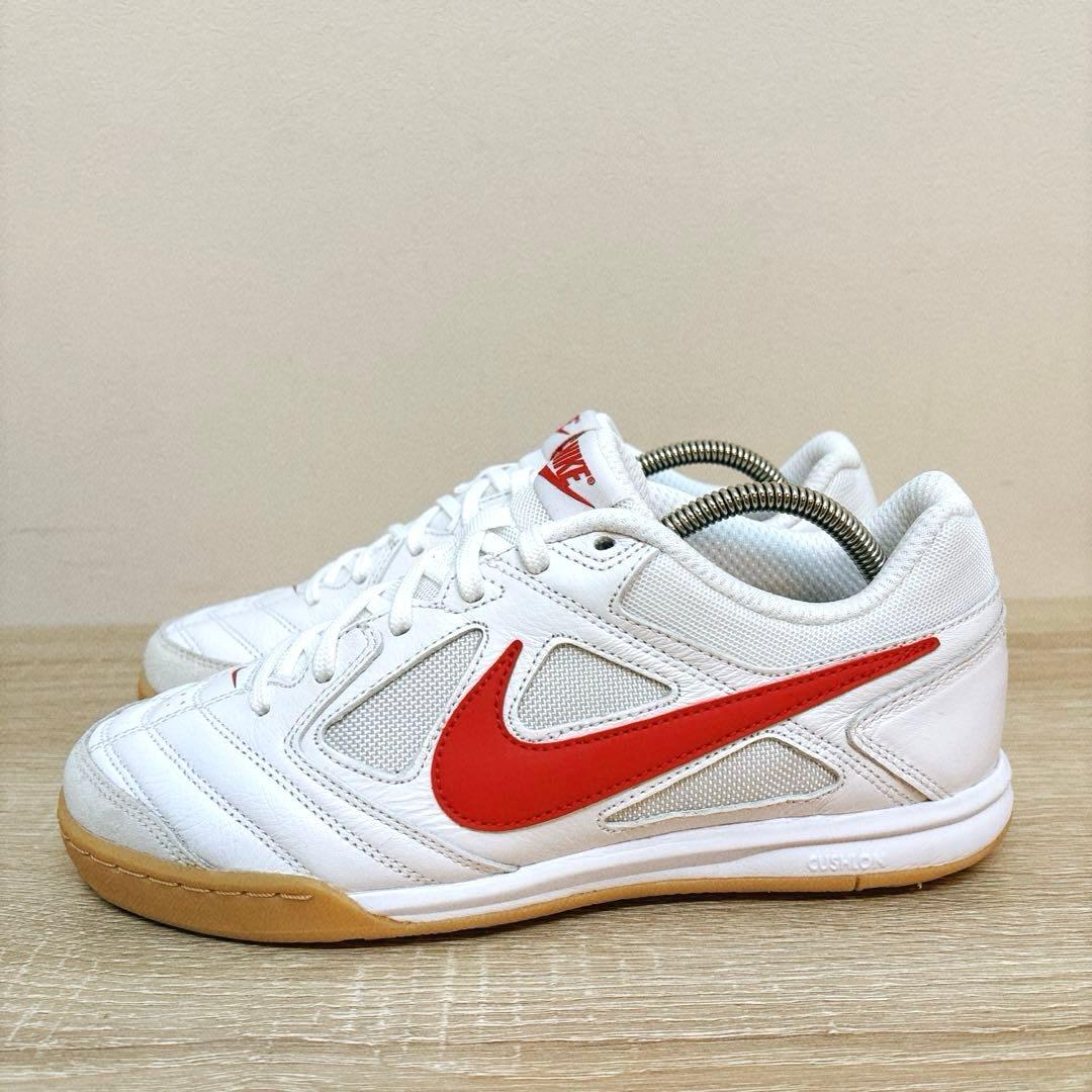 Nike ナイキ　ガト　フットサルシューズ 25cm