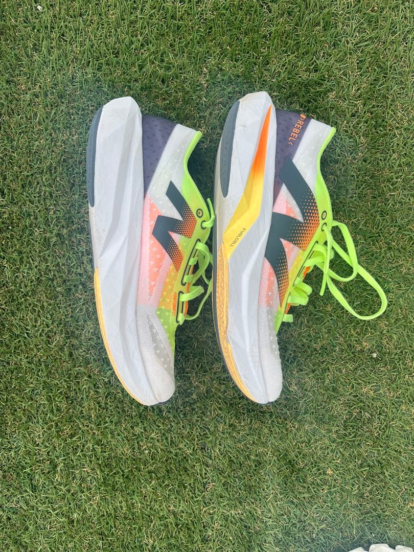 スパイク・シューズ New Balance FuelCell 26cm
