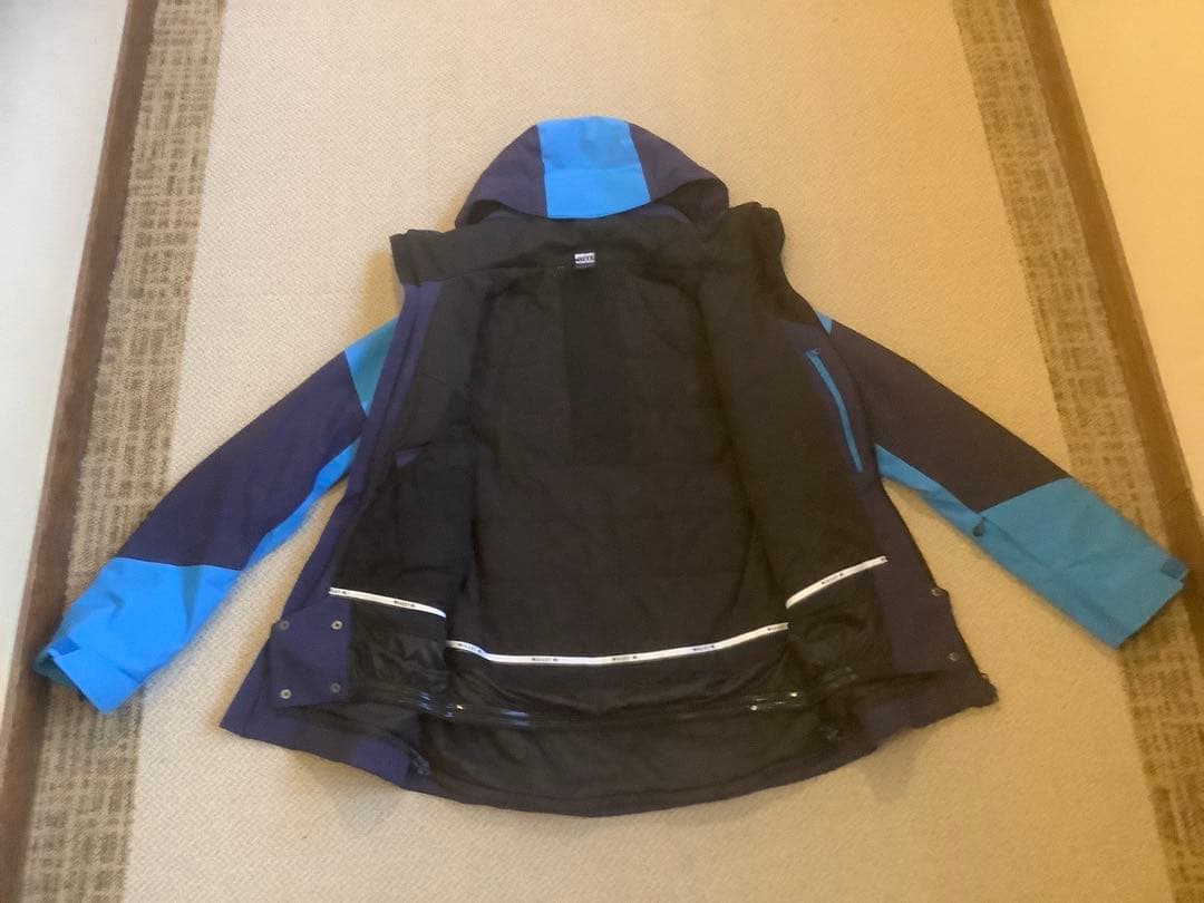 美品◆ミレー　MILLET　スキーウェア　パーカー　ジャケット