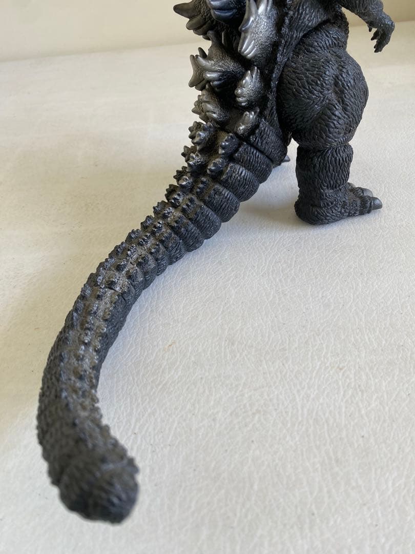 ゴジラ　フィギュア