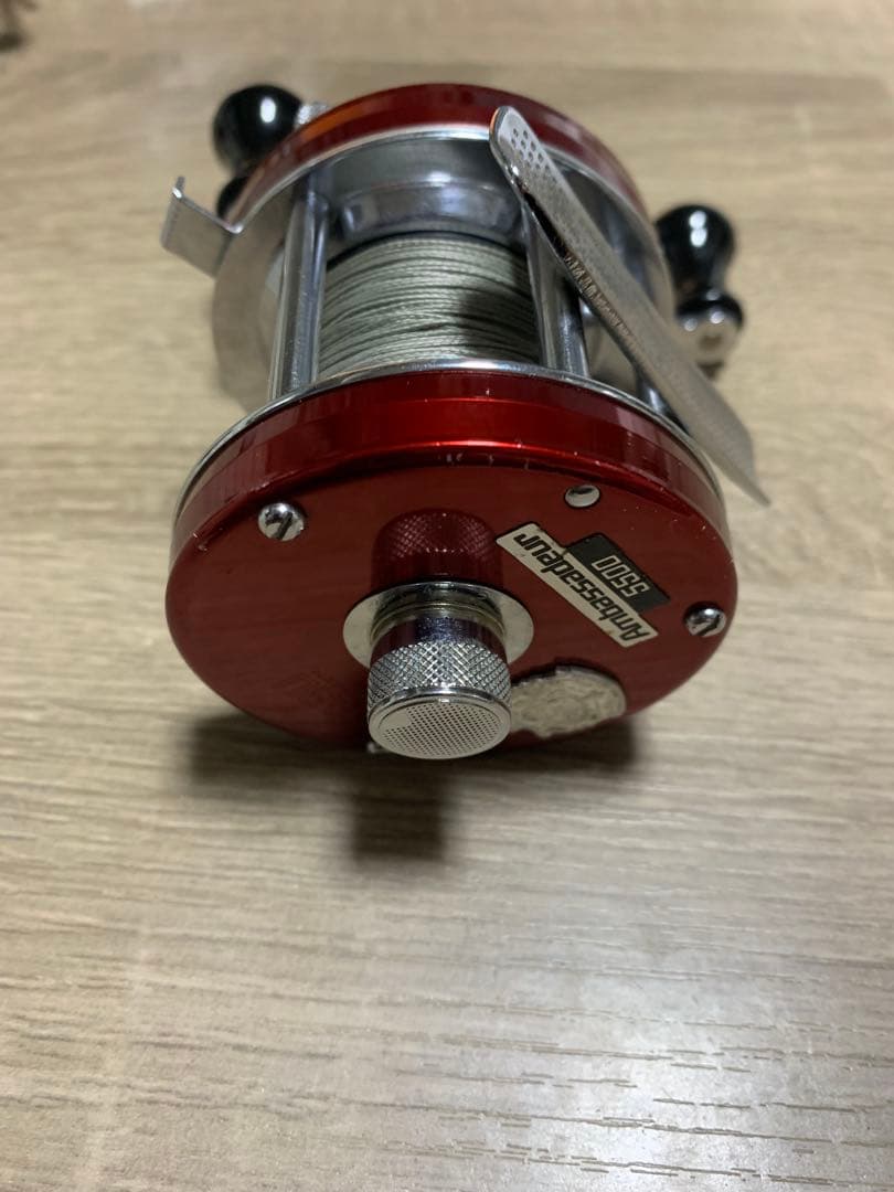 ABU アンバサダー 5500 チェリーレッド
