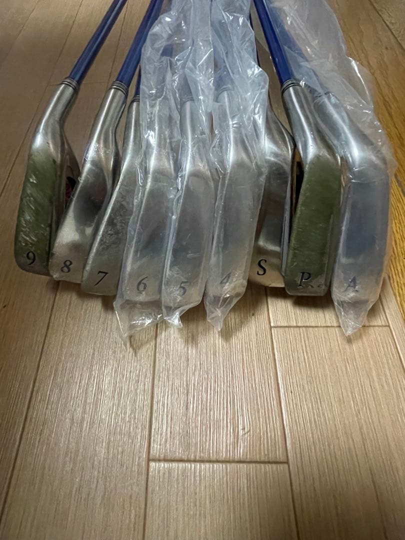 中古品 XXIO レディースゴルフクラブセット 12本