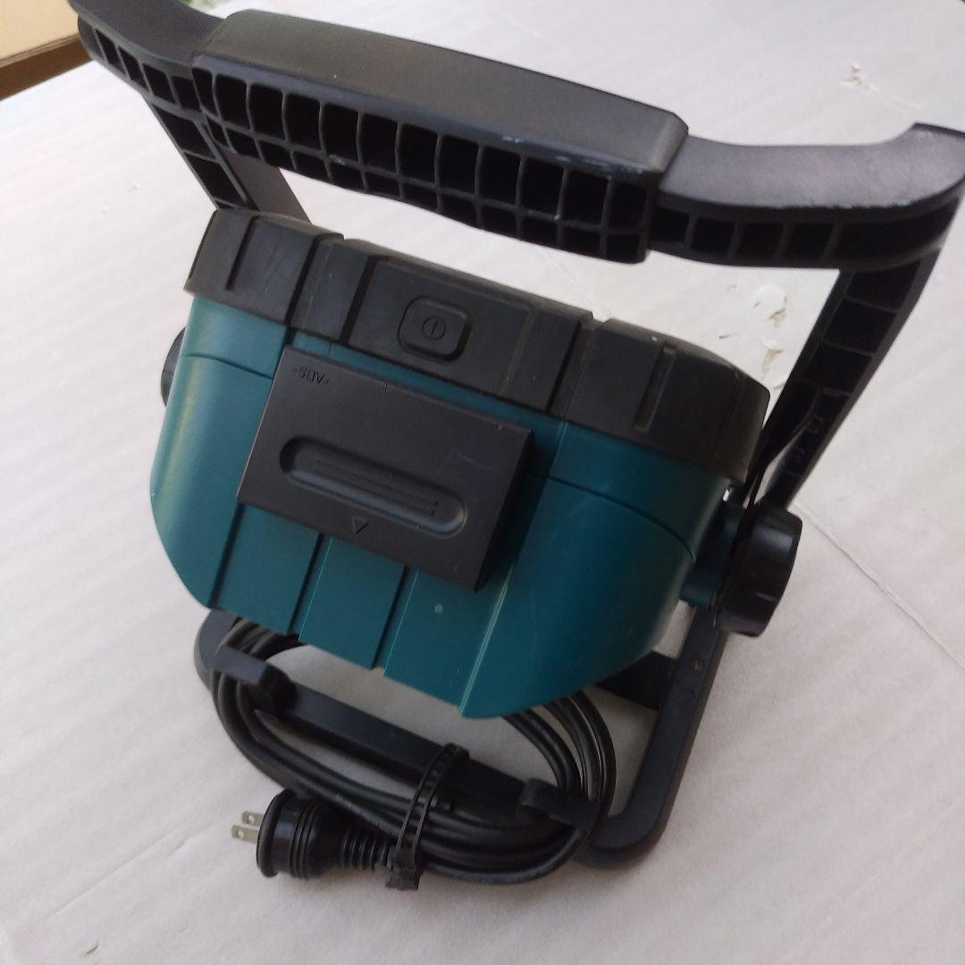 Makita　 LEDライト　ML805 AC電源 充電式14.4/18V