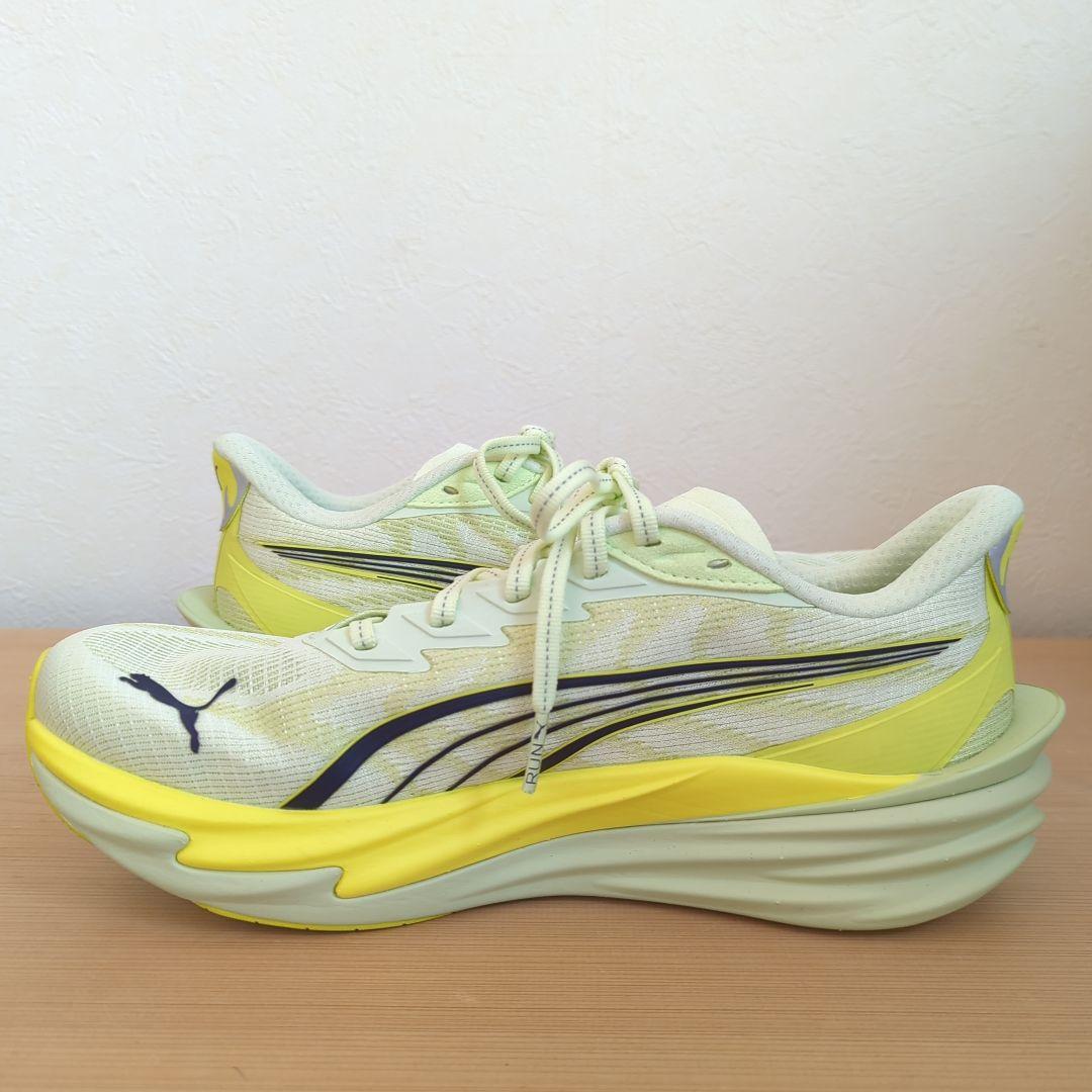 【2月末迄】PUMA　ディヴィエイト ニトロ 4　25.5cm