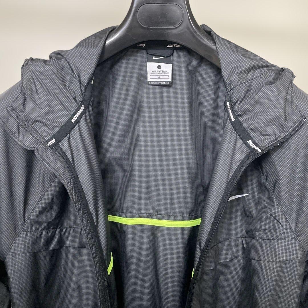NIKE ランニング用 ウィンドブレーカー　ダークグレー　Lサイズ