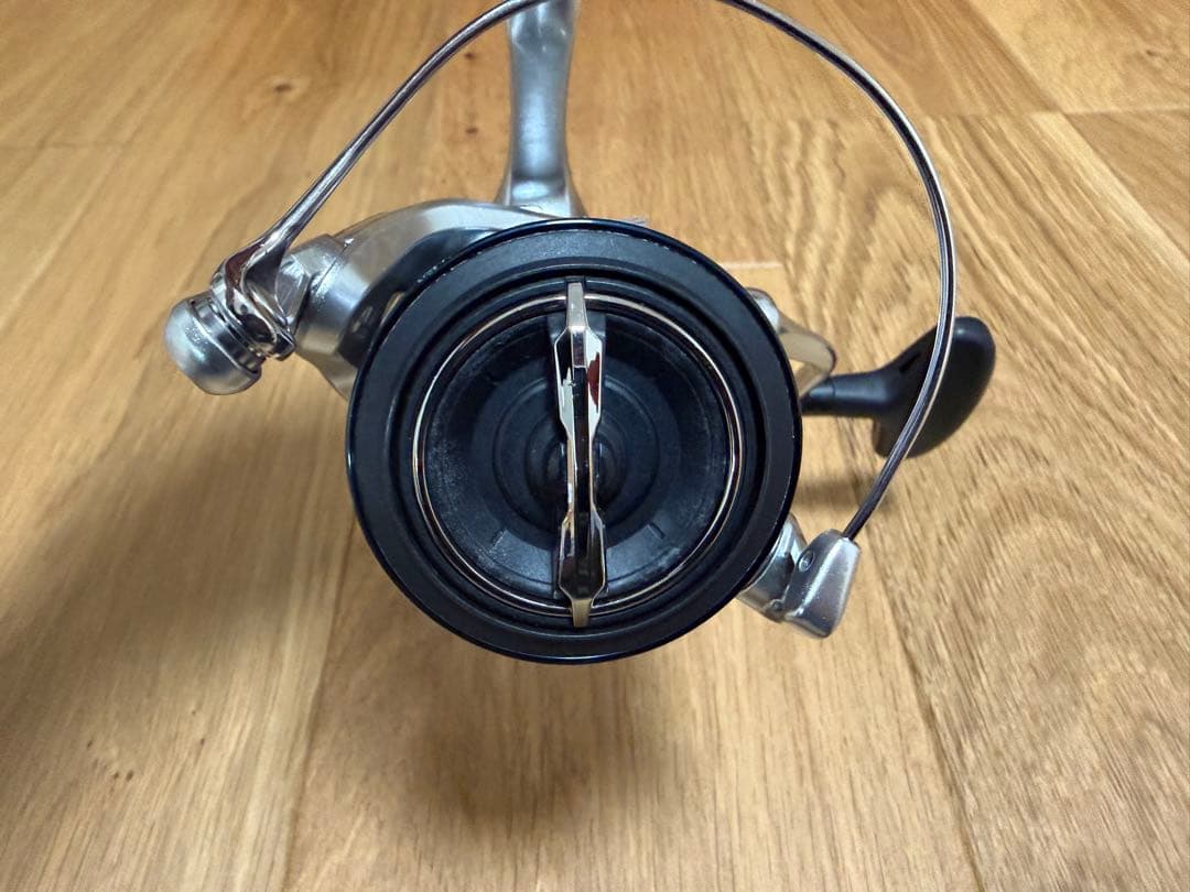 SHIMANO 19STRADIC 4000MHG スピニングリール
