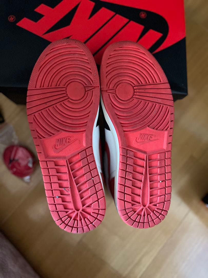 Nike Air Jordan 1 トラックレッド