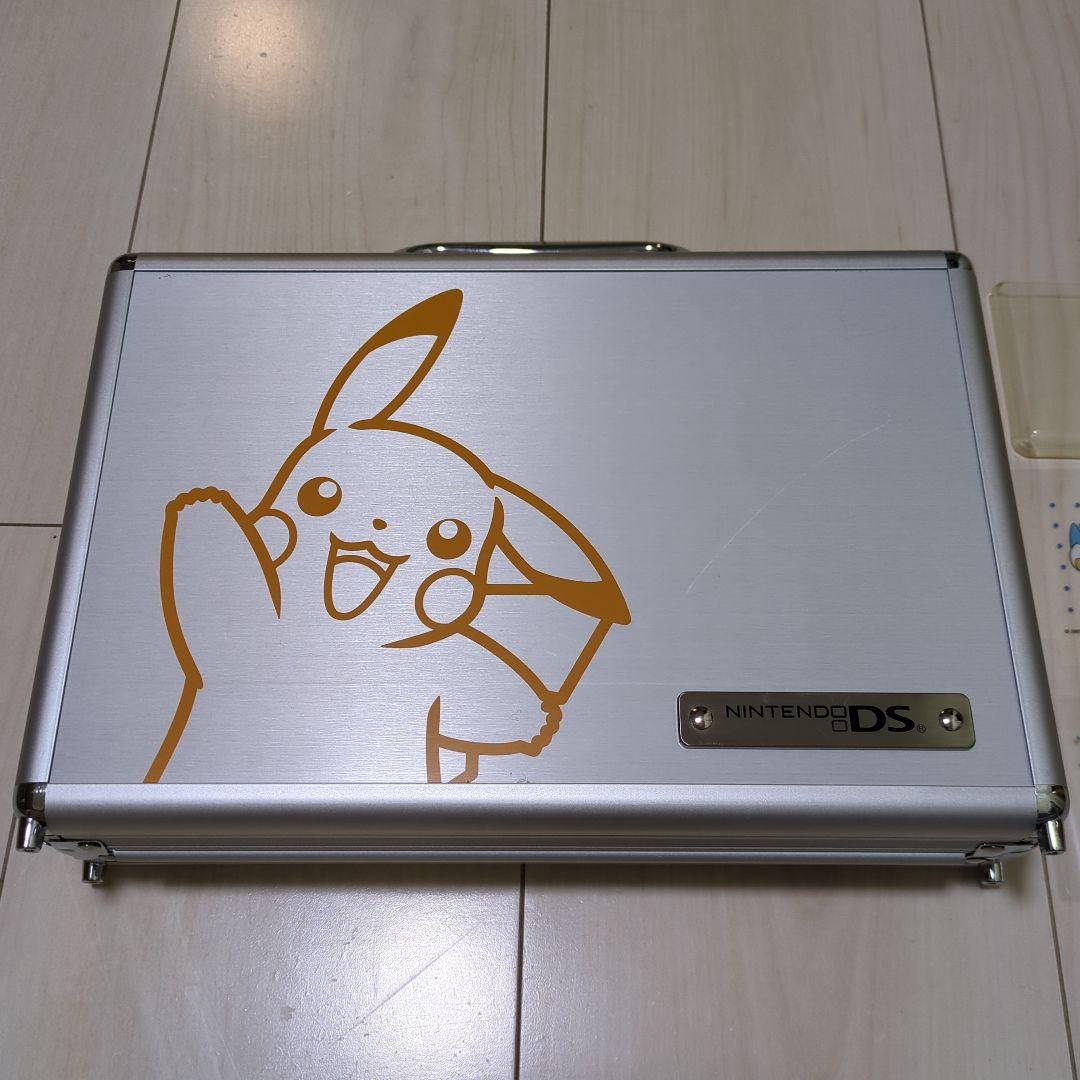 NINTENDO DS専用 ピカチュウ ケース