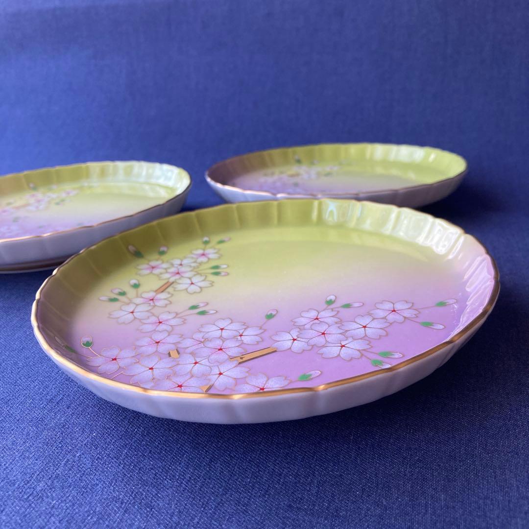 香蘭社 満開桜　金彩　桜絵　中皿 和食器 和皿