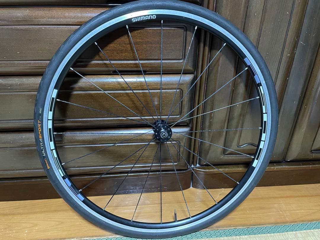 SHIMANO WH-RS010クリンチャー105スプロケット付き