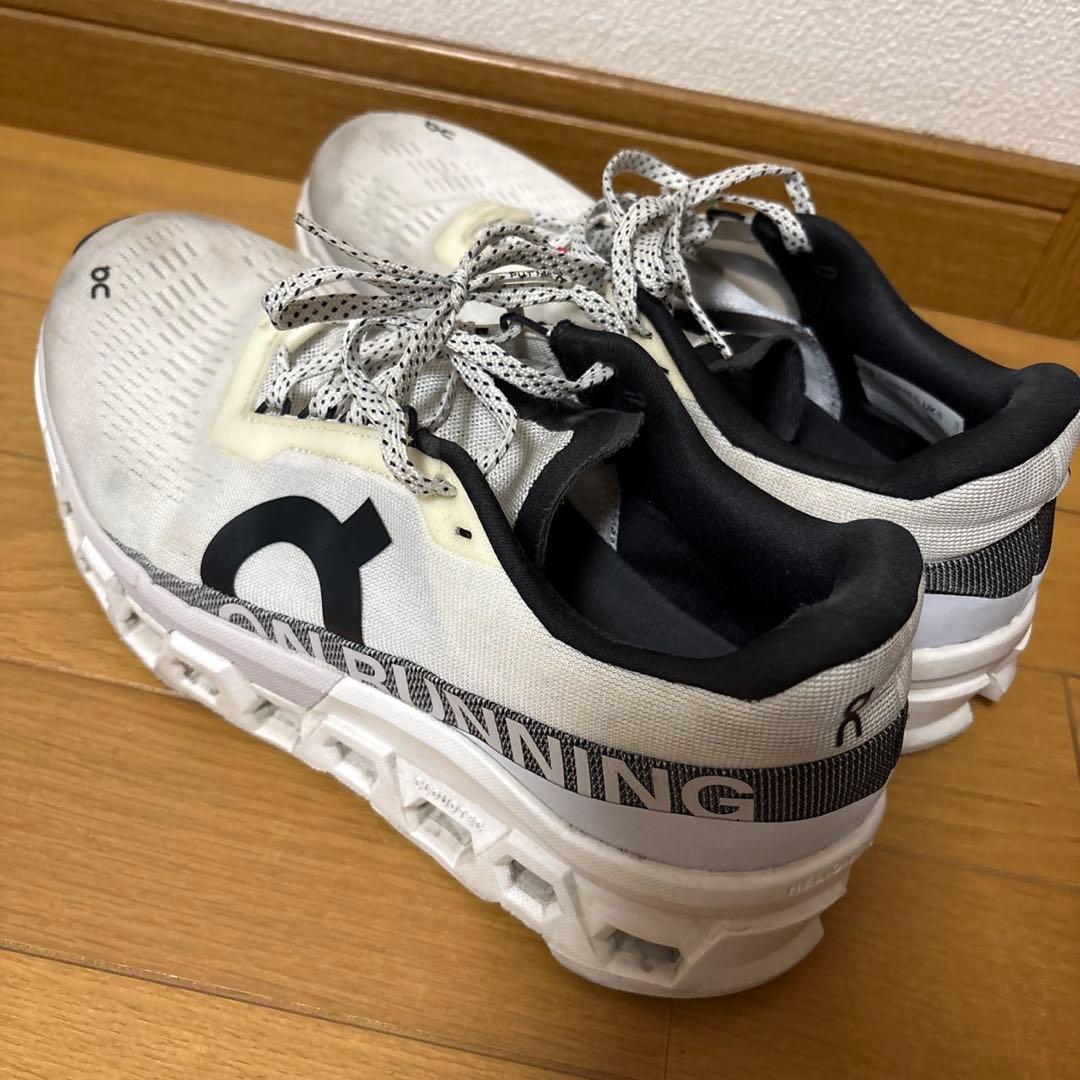 On クラウドモンスター2 白 26.5cm